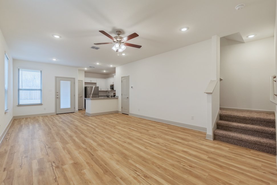 7612 Briarwood Pass #102, San Antonio TX 78252 property image