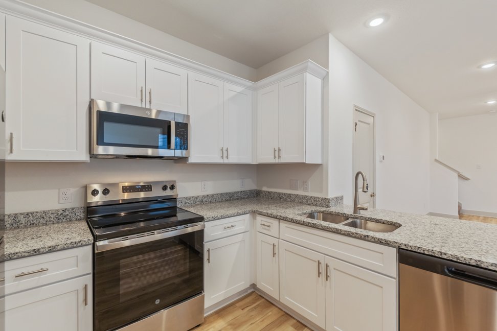 7612 Briarwood Pass #102, San Antonio TX 78252 property image
