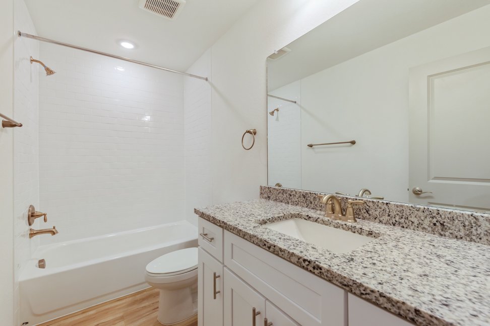 7612 Briarwood Pass #102, San Antonio TX 78252 property image