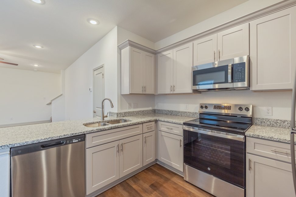 7612 Briarwood Pass #102, San Antonio TX 78252 property image