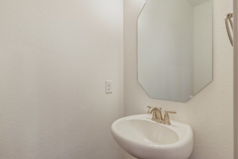 7612 Briarwood Pass #102, San Antonio TX 78252 property image