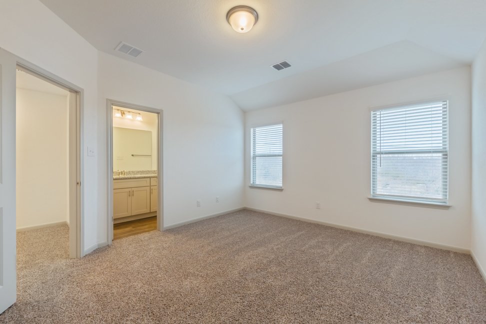 7612 Briarwood Pass #102, San Antonio TX 78252 property image