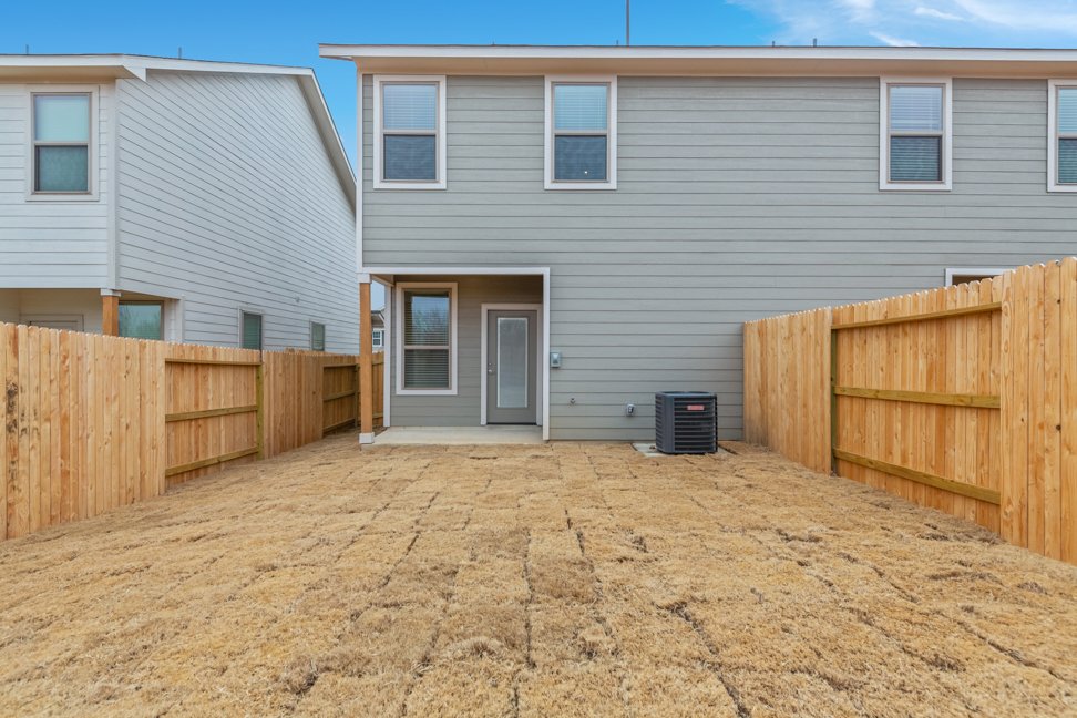 7612 Briarwood Pass #102, San Antonio TX 78252 property image