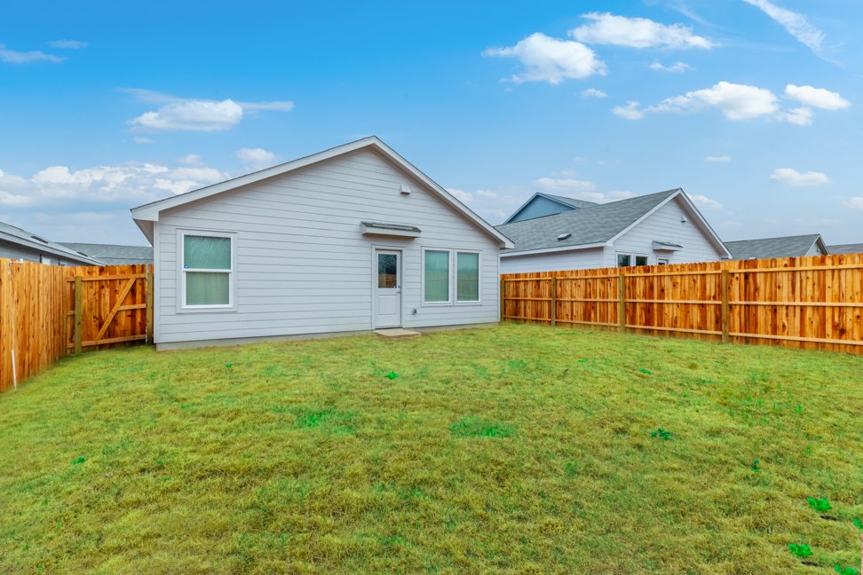 5750 Repeating Way, Von Ormy TX 78073 property image