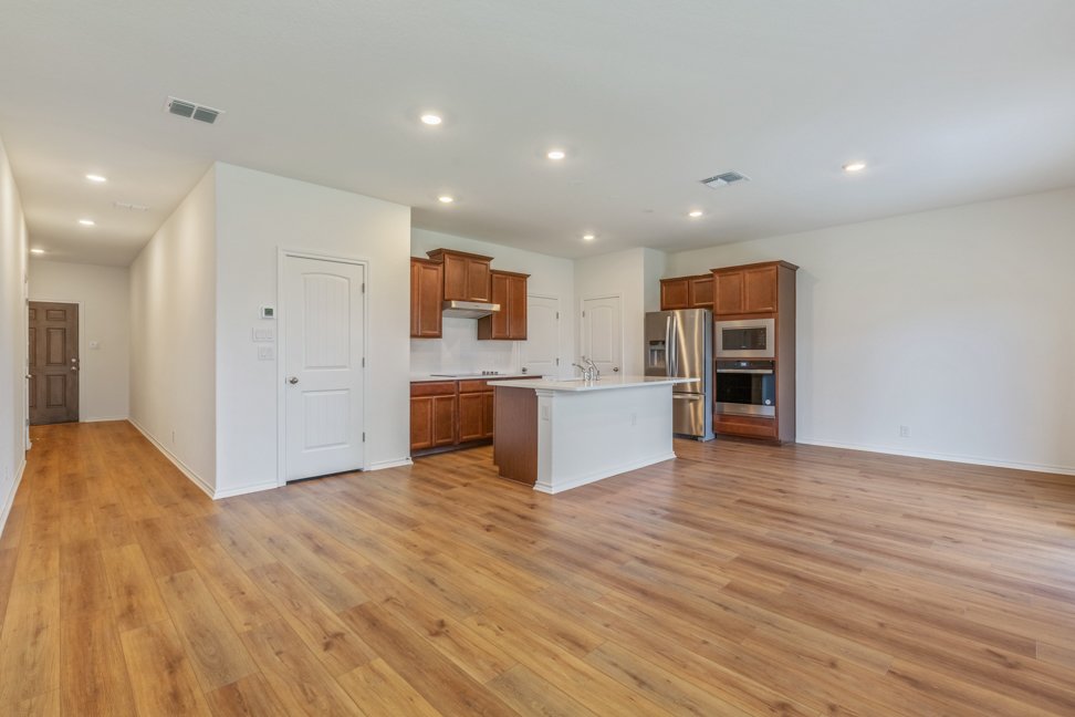 2565 Windle Ln, Seguin, TX 78155 property image