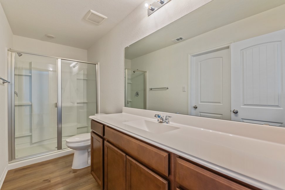 2565 Windle Ln, Seguin, TX 78155 property image