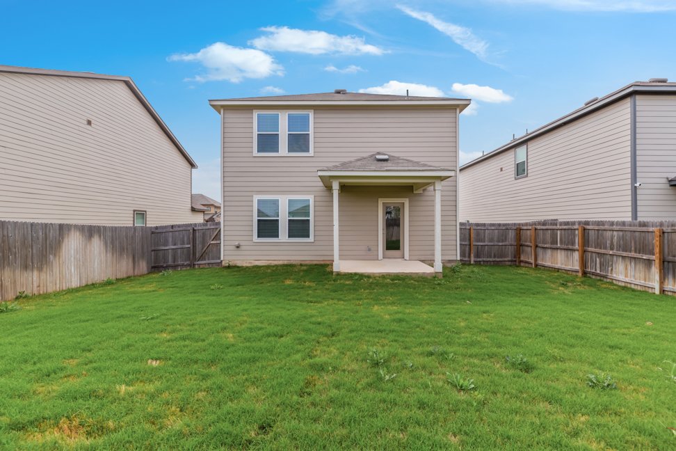 2565 Windle Ln, Seguin, TX 78155 property image