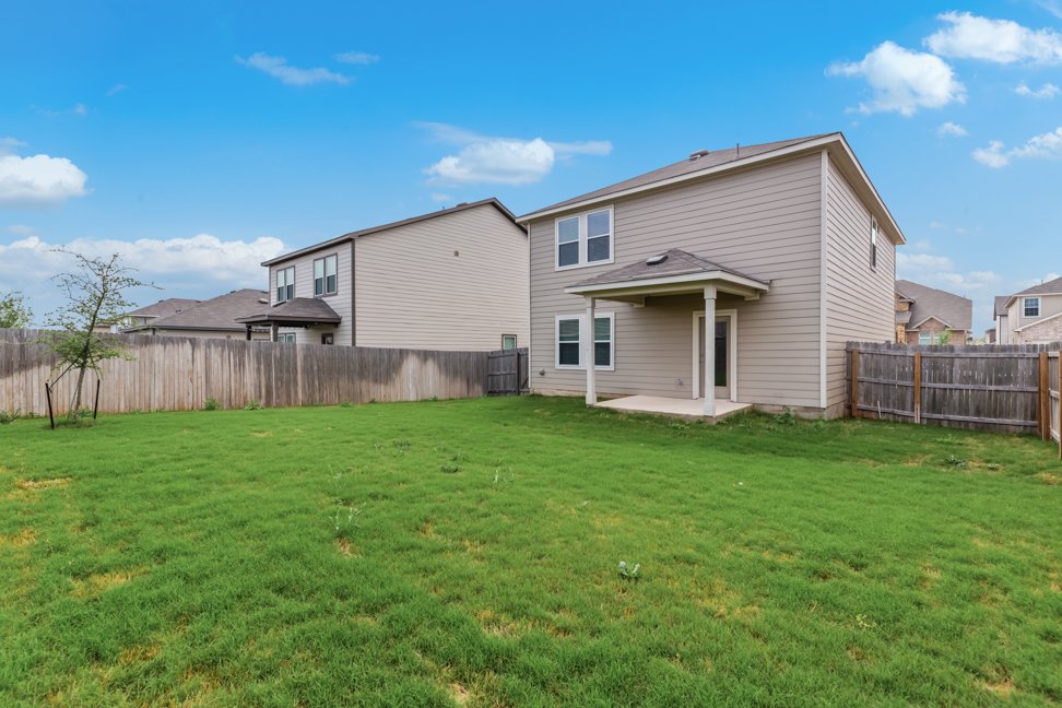2565 Windle Ln, Seguin, TX 78155 property image