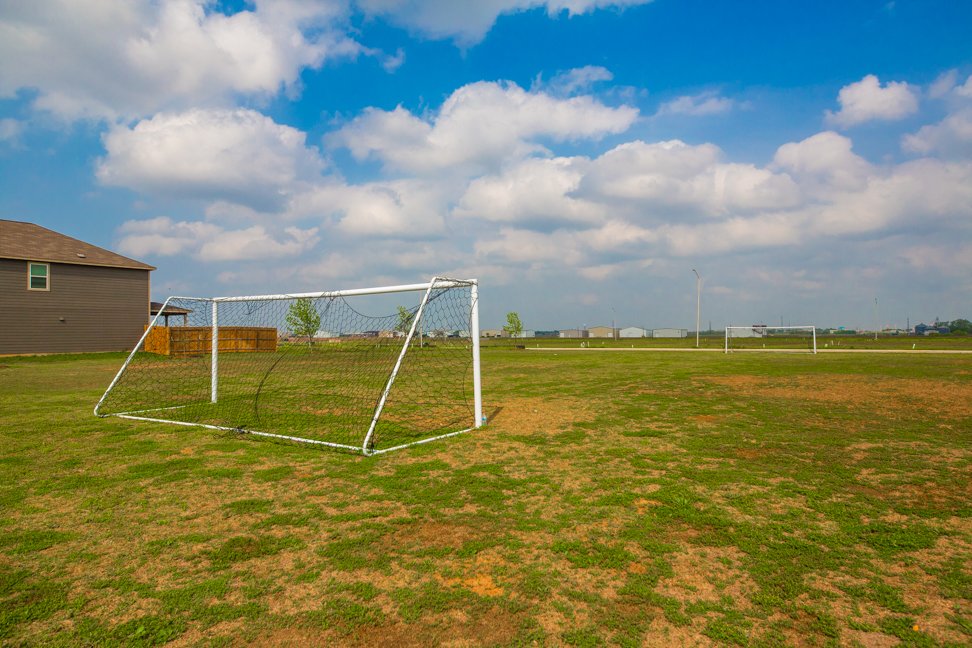 2565 Windle Ln, Seguin, TX 78155 property image