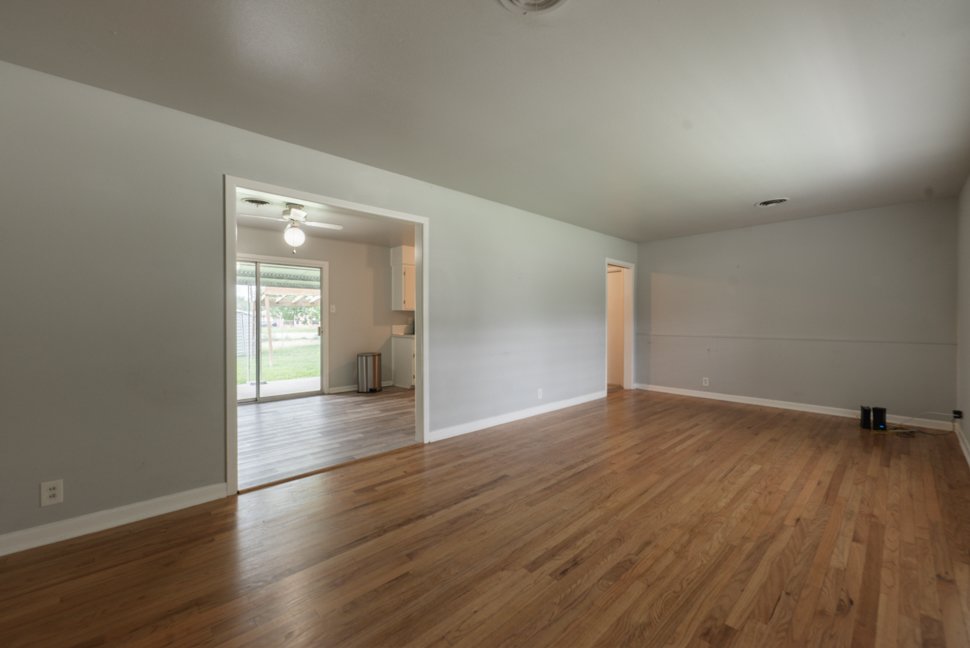 1835 Dellhaven Dr San Antonio, TX 78220 property image