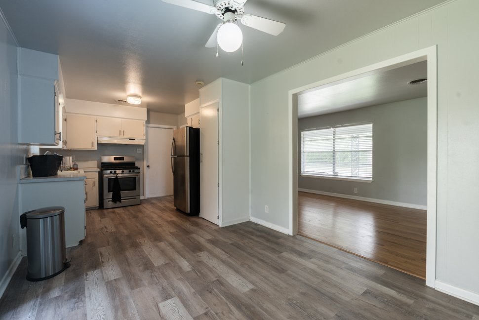 1835 Dellhaven Dr San Antonio, TX 78220 property image