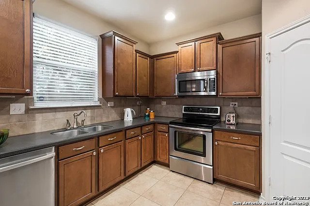 21618 Andrews Gdn, San Antonio, TX 78258 property image