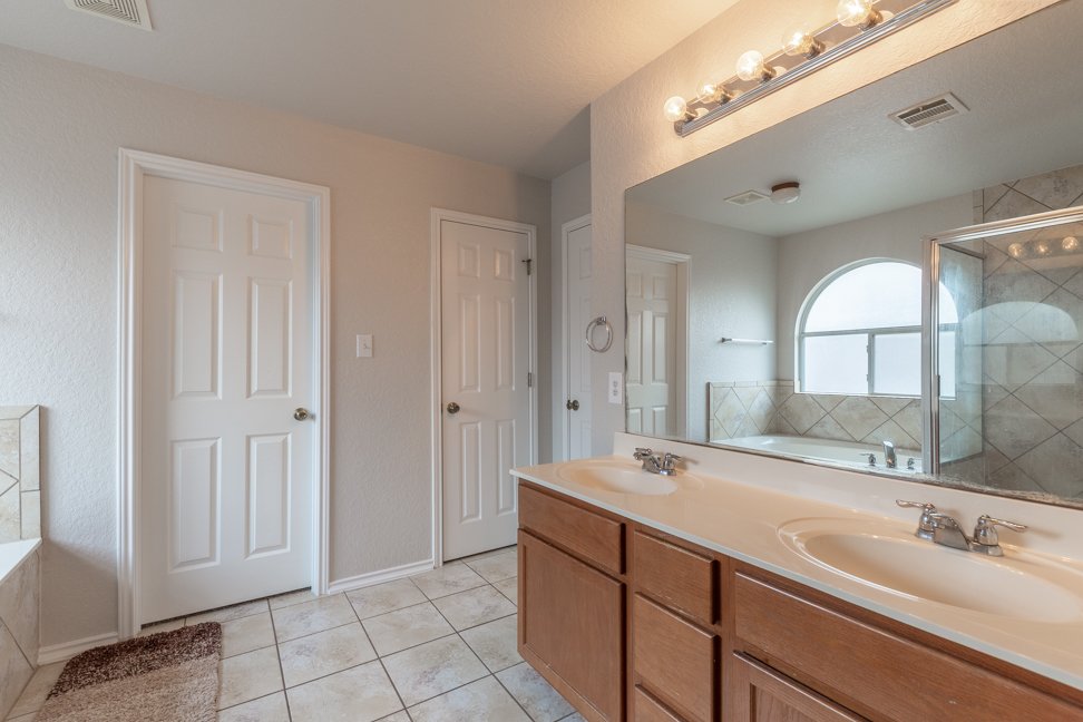 429 Sorenstam Way, Cibolo, TX 78108 property image