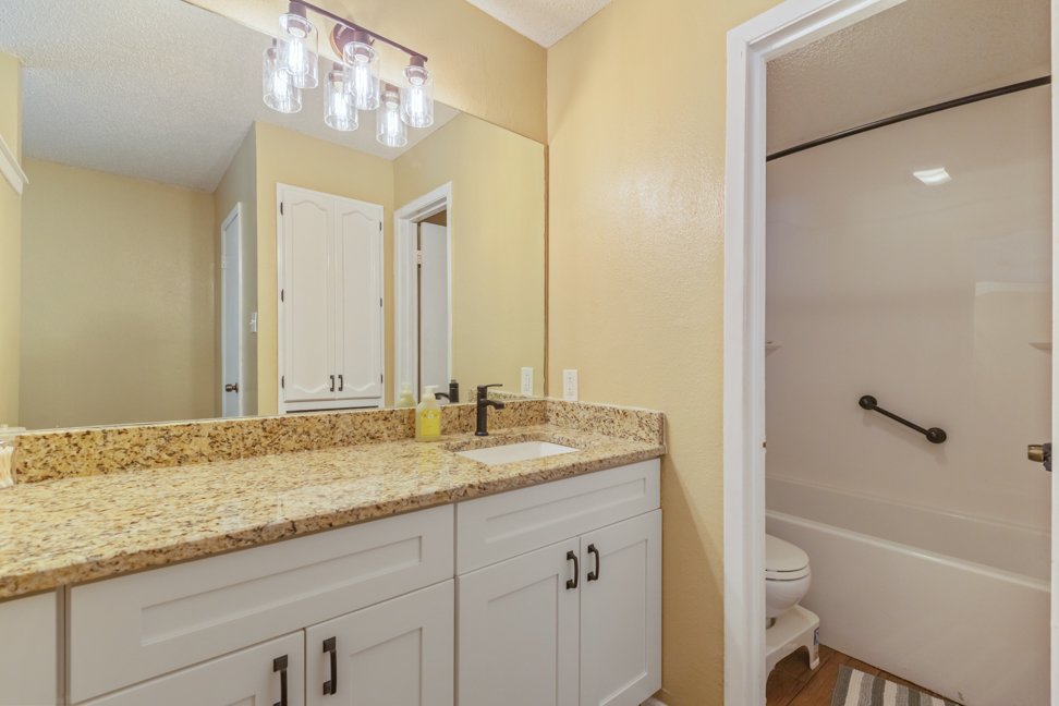 7510 Fairington, San Antonio, TX 78244 property image