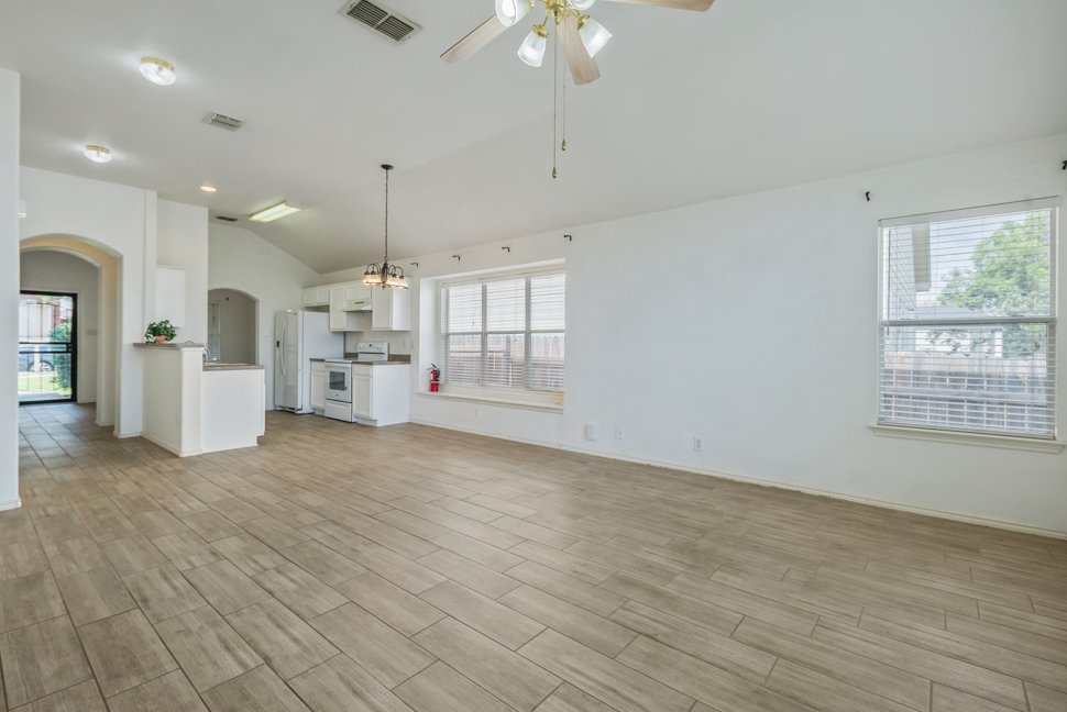 8614 Harvest Moon, San Antonio, TX 78245 property image