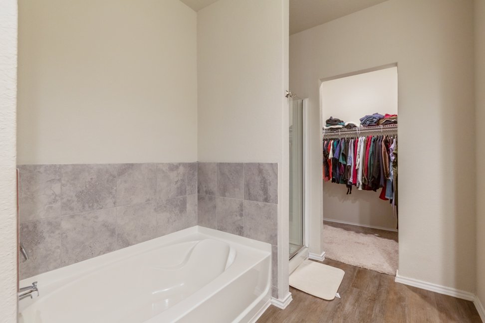 7627 Apex Landing , San Antonio, Texas 78244 property image