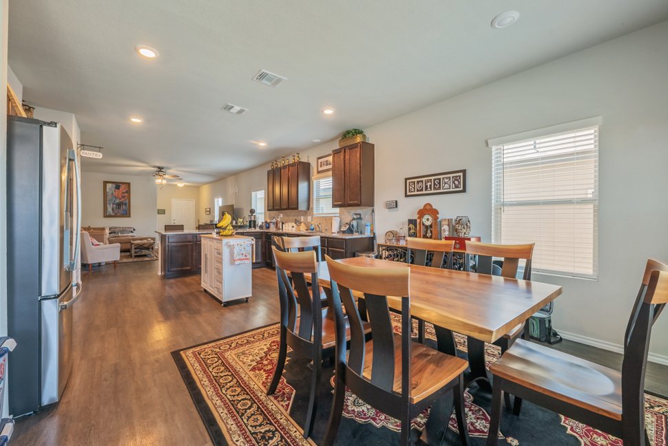 7827 Champion Crk, San Antonio, TX 78252 property image