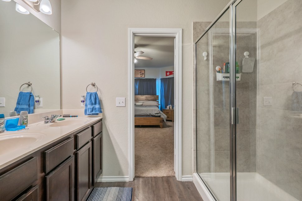 7827 Champion Crk, San Antonio, TX 78252 property image
