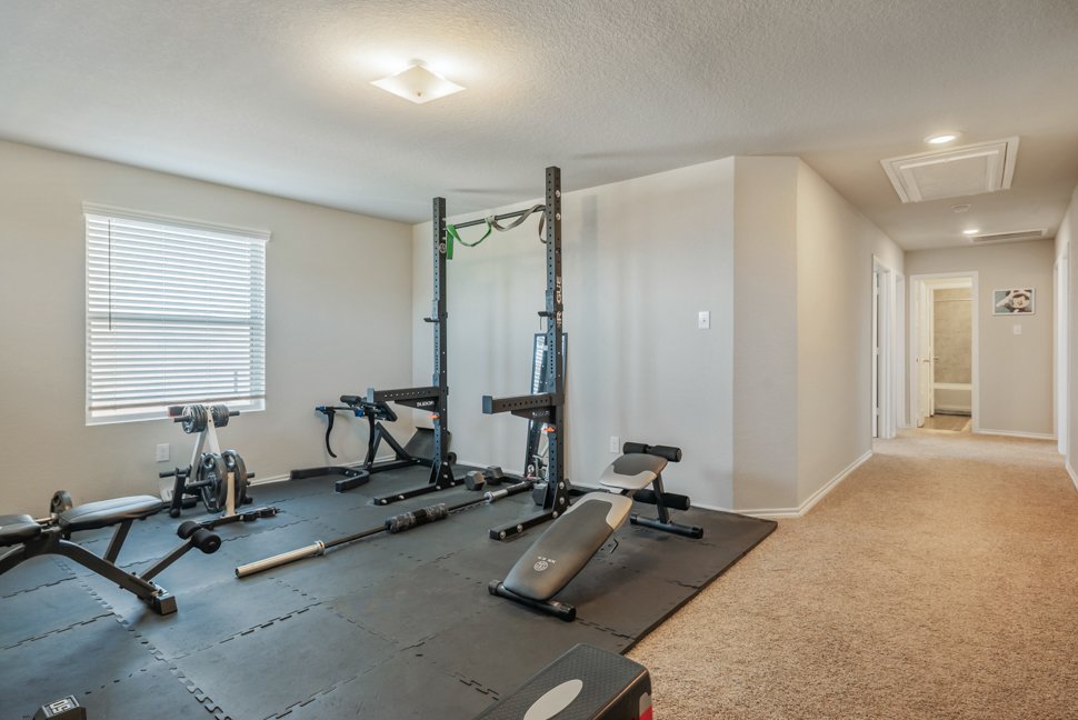 7827 Champion Crk, San Antonio, TX 78252 property image