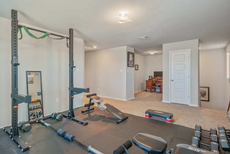 7827 Champion Crk, San Antonio, TX 78252 property image