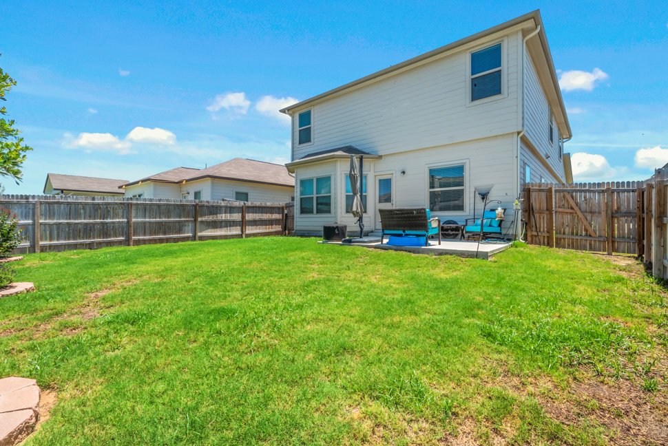 7827 Champion Crk, San Antonio, TX 78252 property image