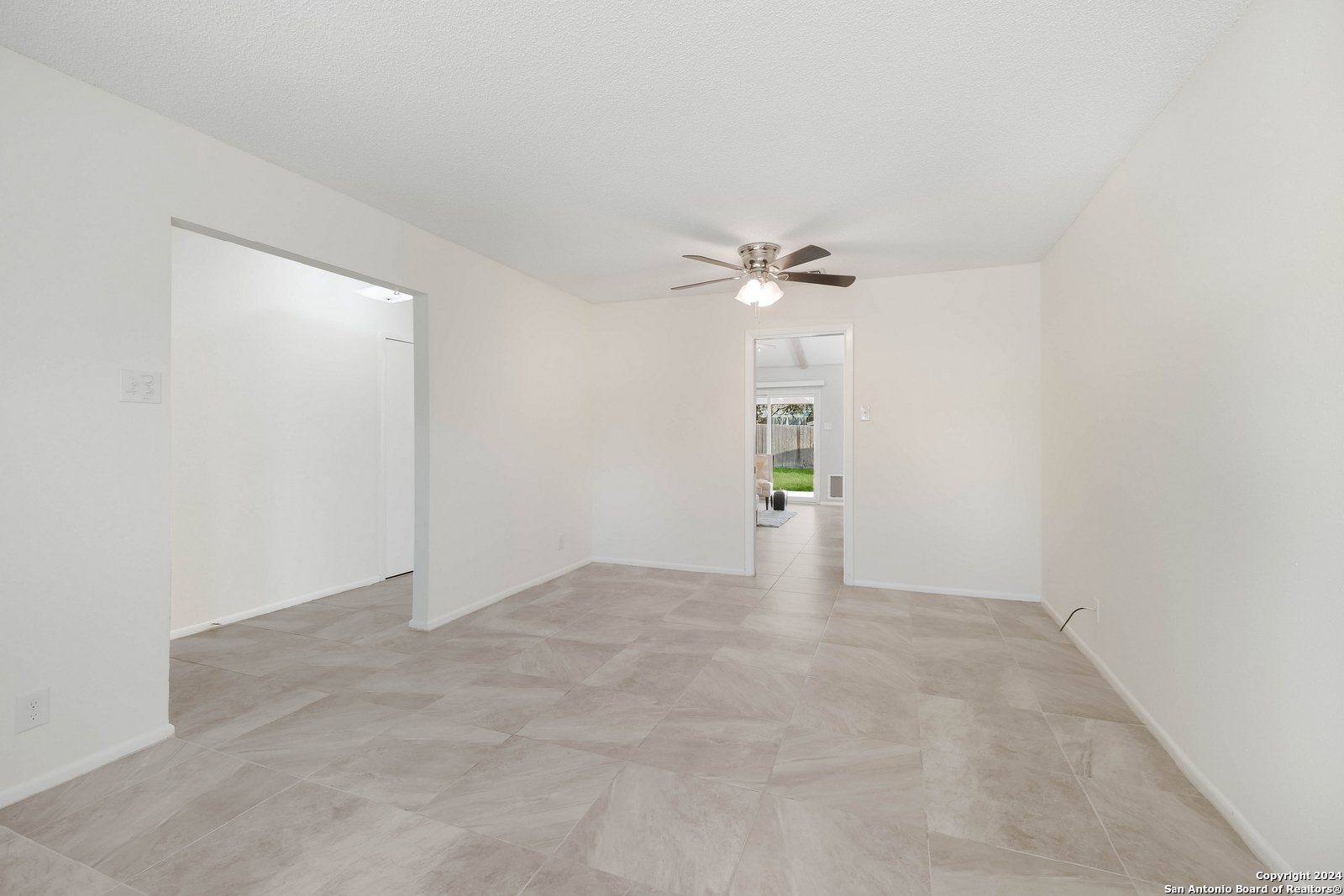 4214 Eagle Nest San Antonio, TX 78233 property image