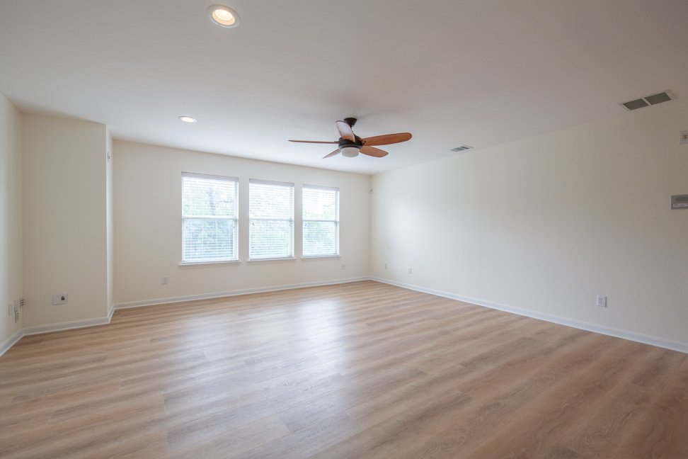 403 Knights Cross Dr, San Antonio, TX 78258 property image