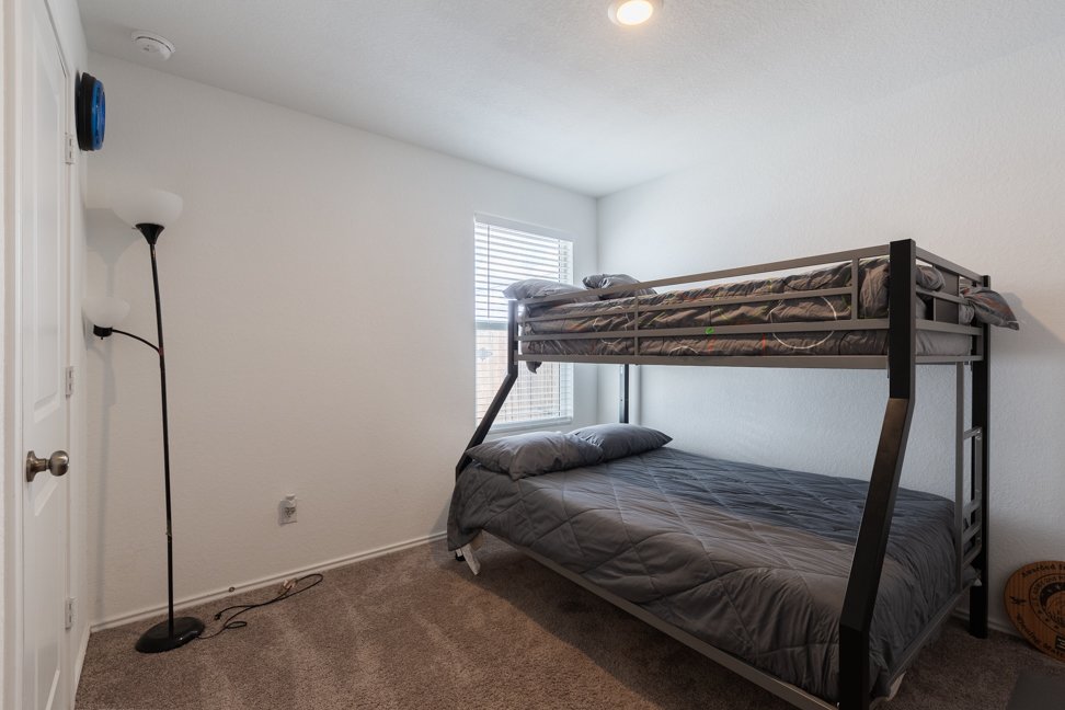 2802 Elion Dr, Converse, TX 78109 property image