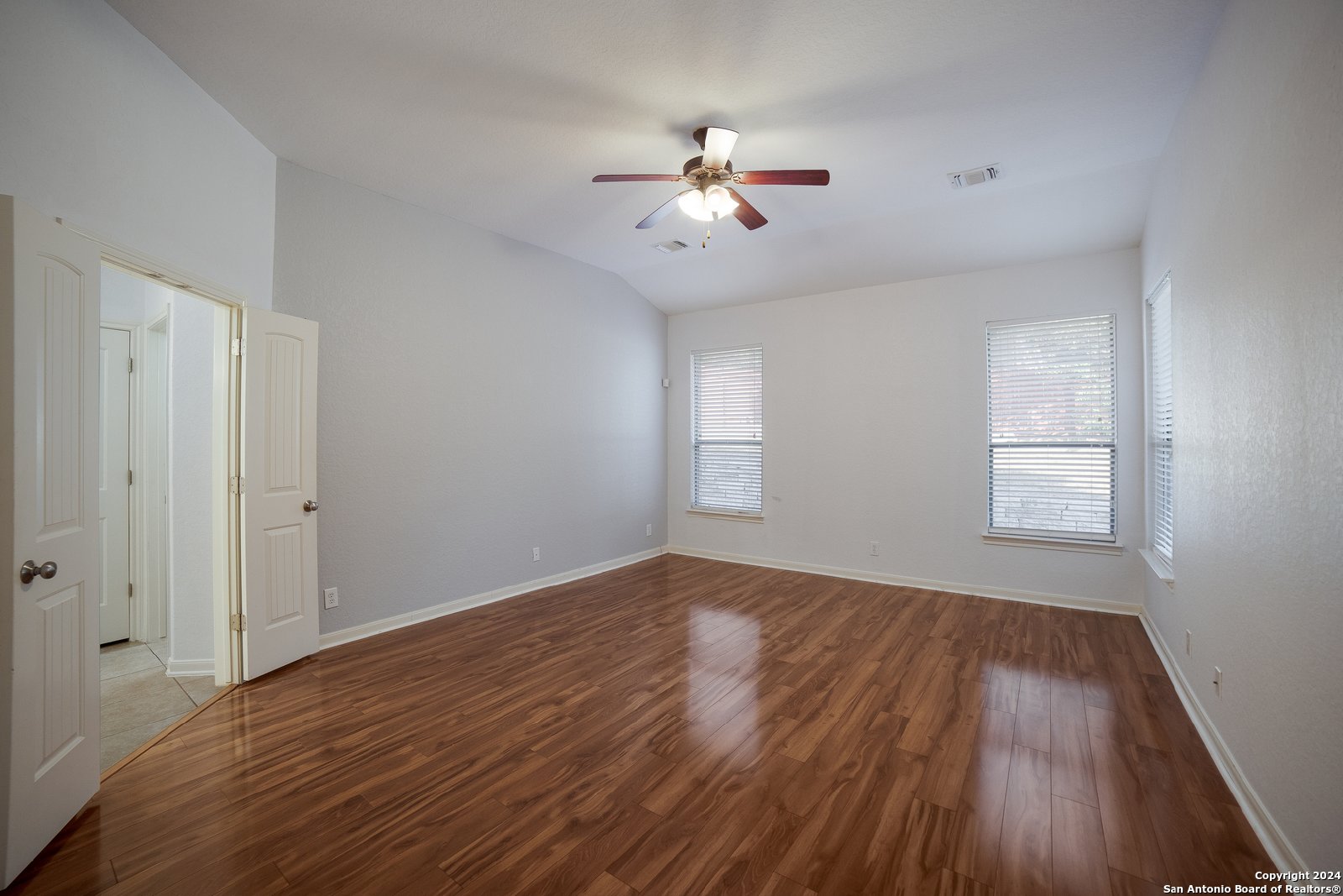 827 Tiger Lily, San Antonio, TX 78260 property image