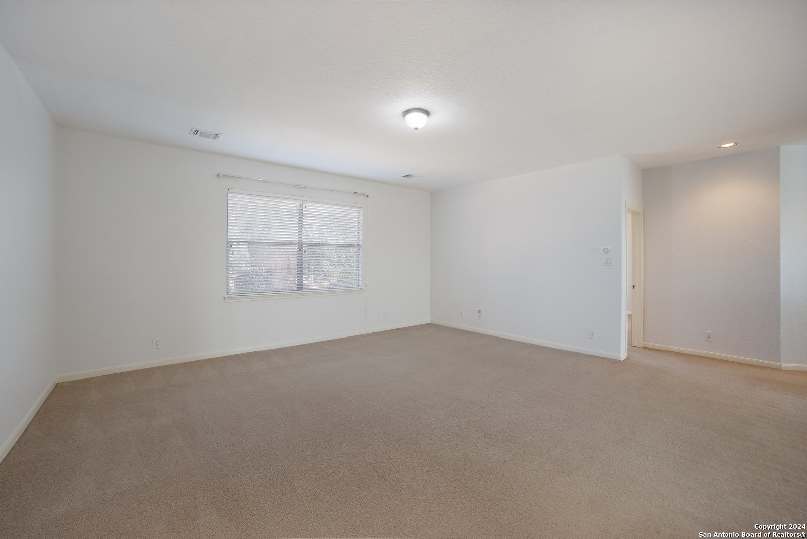 827 Tiger Lily, San Antonio, TX 78260 property image