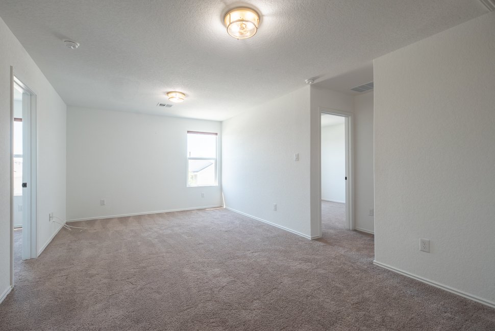 9051 Navarro Vista, Seguin, TX 78155, USA property image