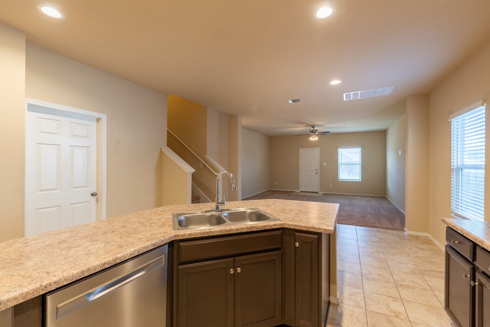 7143 Mesa Clfs Converse, TX 78109 property image