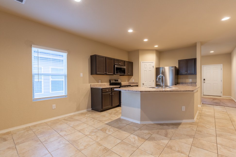 7143 Mesa Clfs Converse, TX 78109 property image