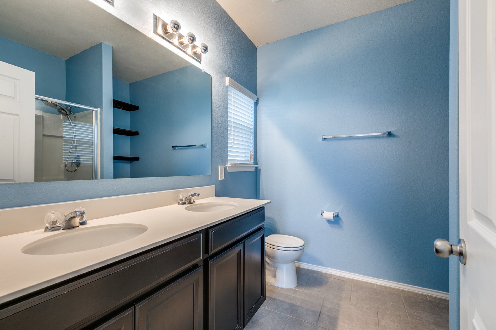 1614 Desert Candle , San Antonio, TX 78245 property image