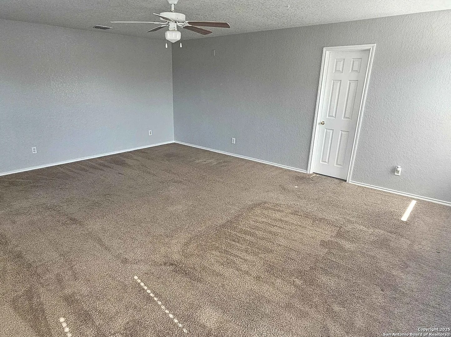 607 Ridingate Farm, San Antonio TX 78228 property image