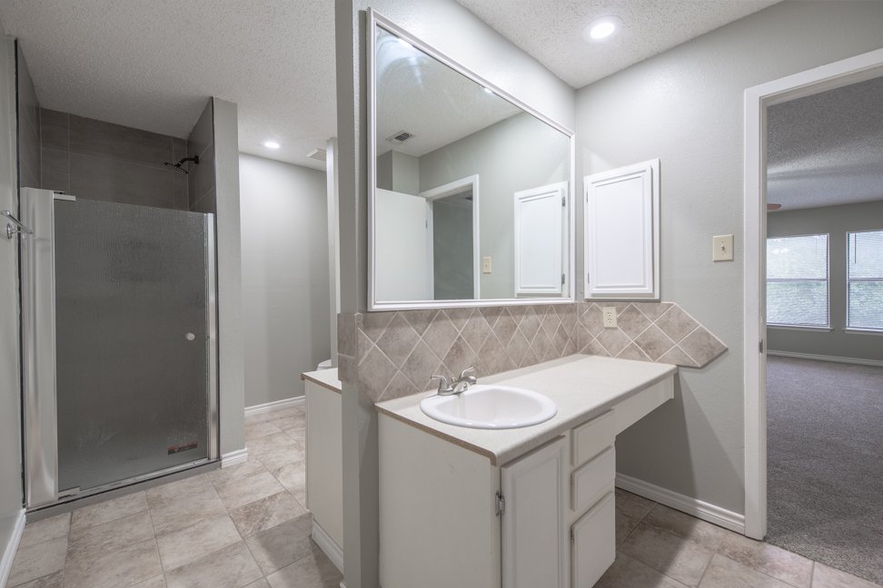 8018 Copper Trail Dr, San Antonio, TX 78244 property image