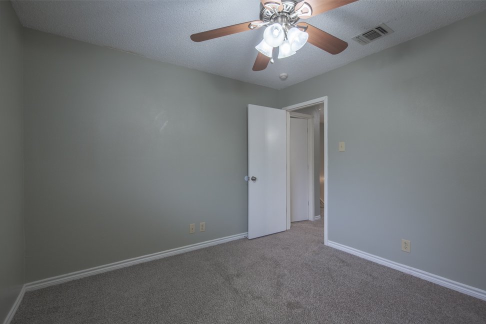 8018 Copper Trail Dr, San Antonio, TX 78244 property image