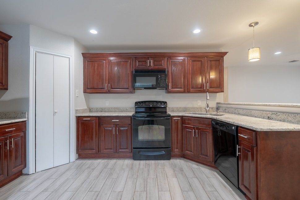 6915 Flatstone Pass Converse, TX 78109 property image