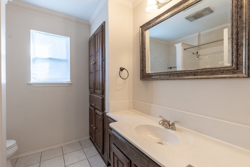 2418 Rockaway Ln, San Antonio, TX 78232-4030 property image