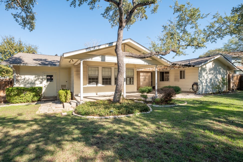 2418 Rockaway Ln, San Antonio, TX 78232-4030 property image