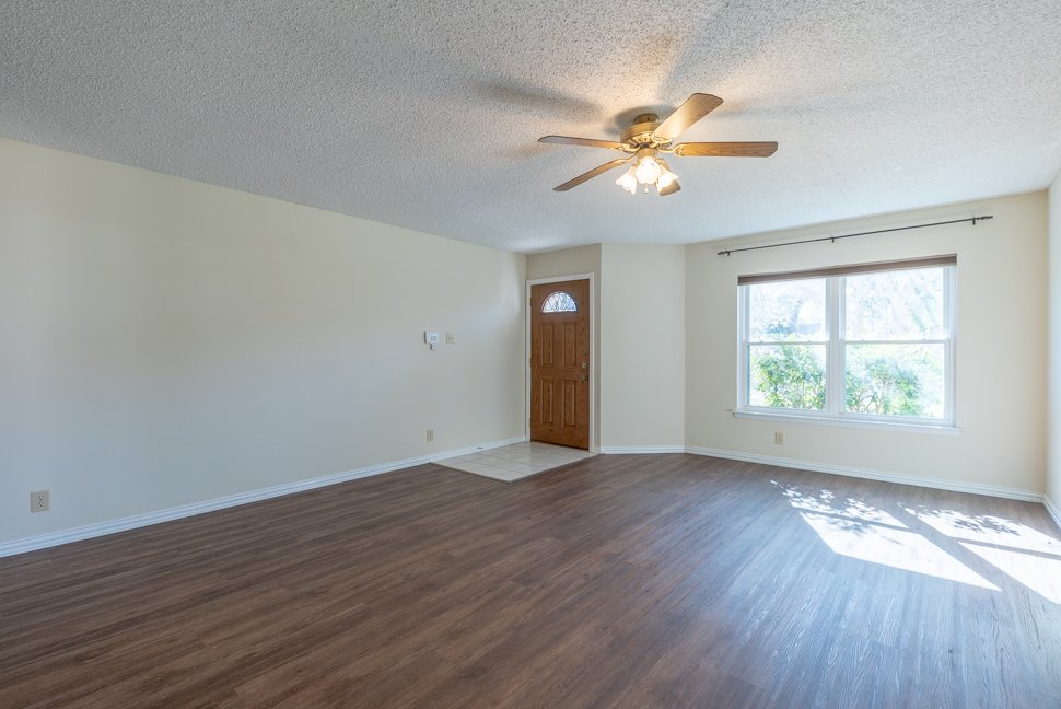 4527 Stradford Place, San Antonio, TX 78217 property image