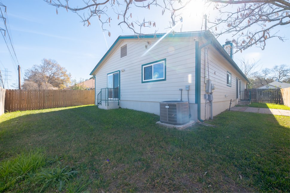 4527 Stradford Place, San Antonio, TX 78217 property image