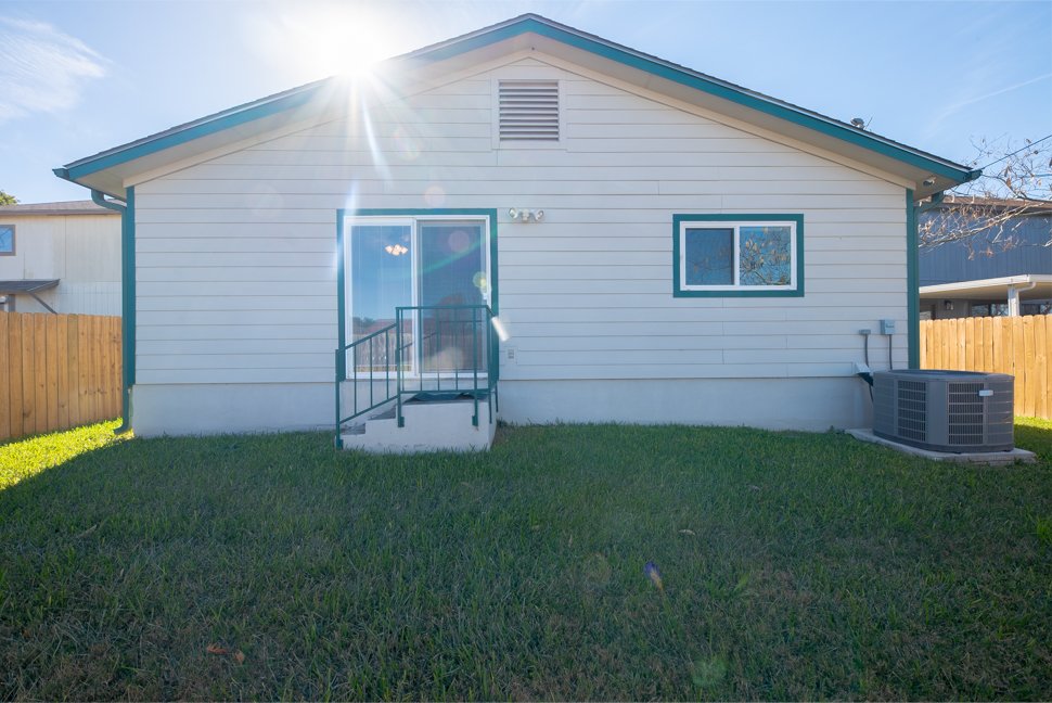 4527 Stradford Place, San Antonio, TX 78217 property image