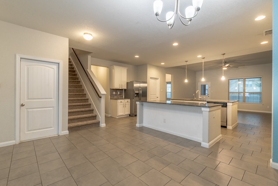 10230 Midsummer Meadow Converse, TX 78109 property image