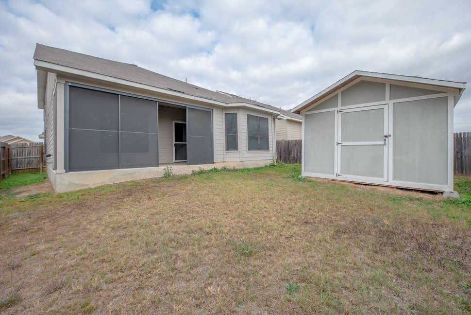 10230 Midsummer Meadow Converse, TX 78109 property image