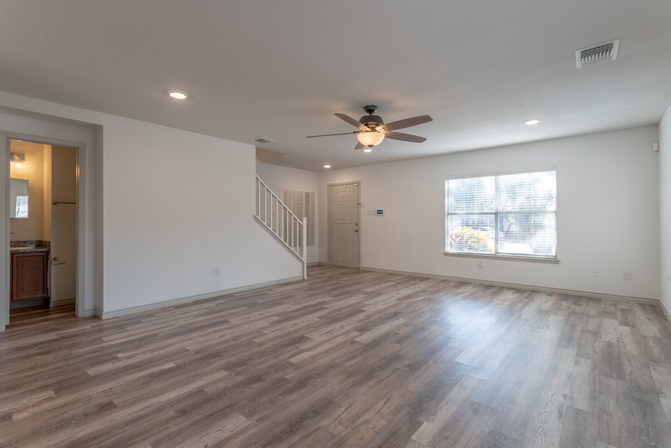 4731 Irish Elm San Antonio, TX 78247 property image