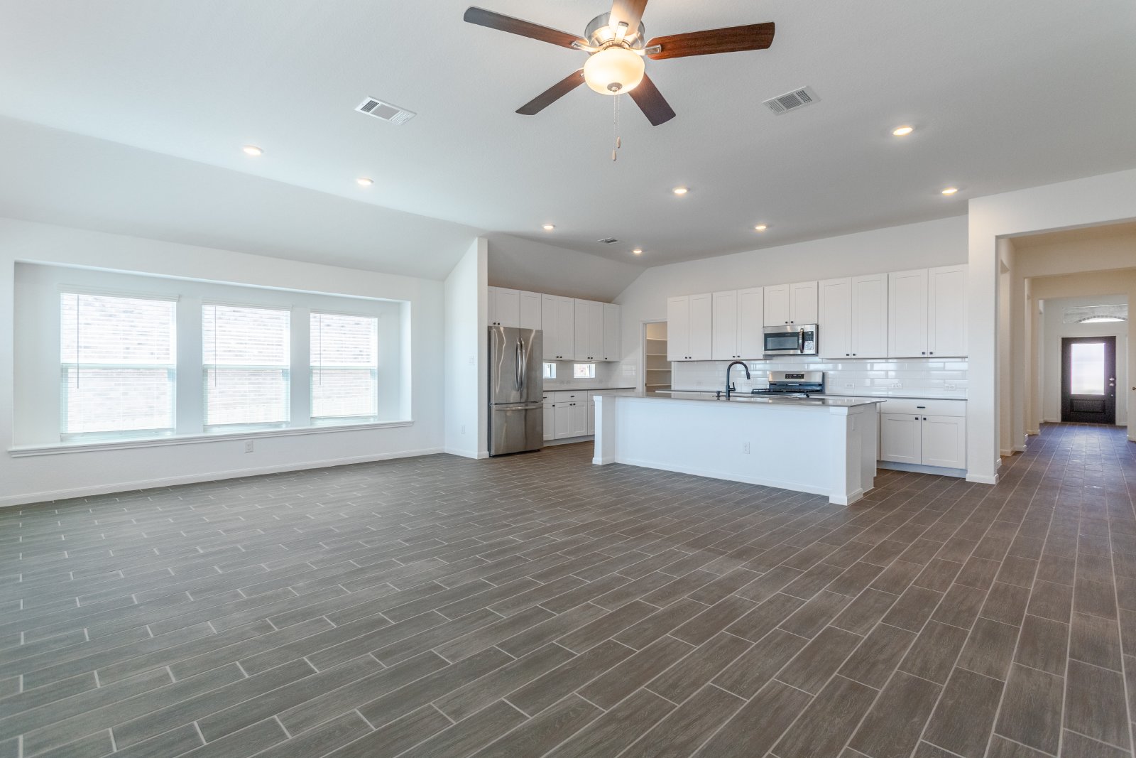 6014 Cerulean Ln, Bulverde, TX 78163 property image