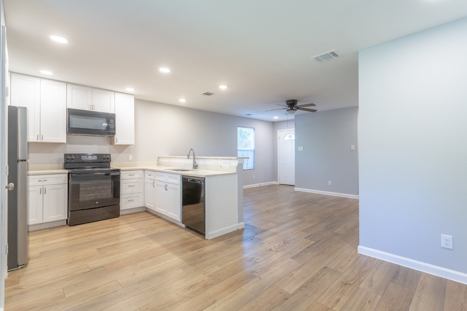 315 Bundy St Unit 2, San Antonio, TX 78220 property image