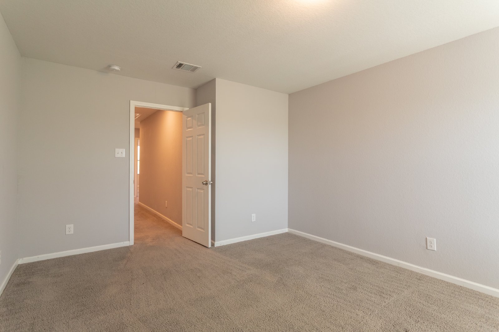 315 Bundy St Unit 2, San Antonio, TX 78220 property image