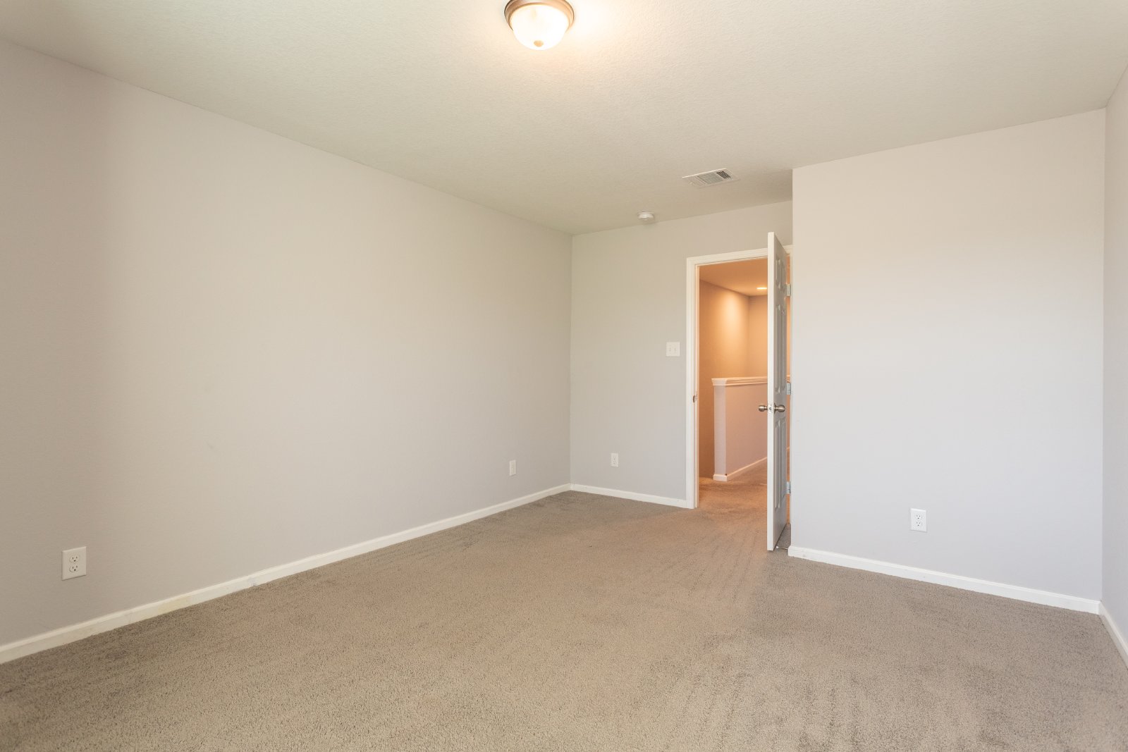 315 Bundy St Unit 2, San Antonio, TX 78220 property image